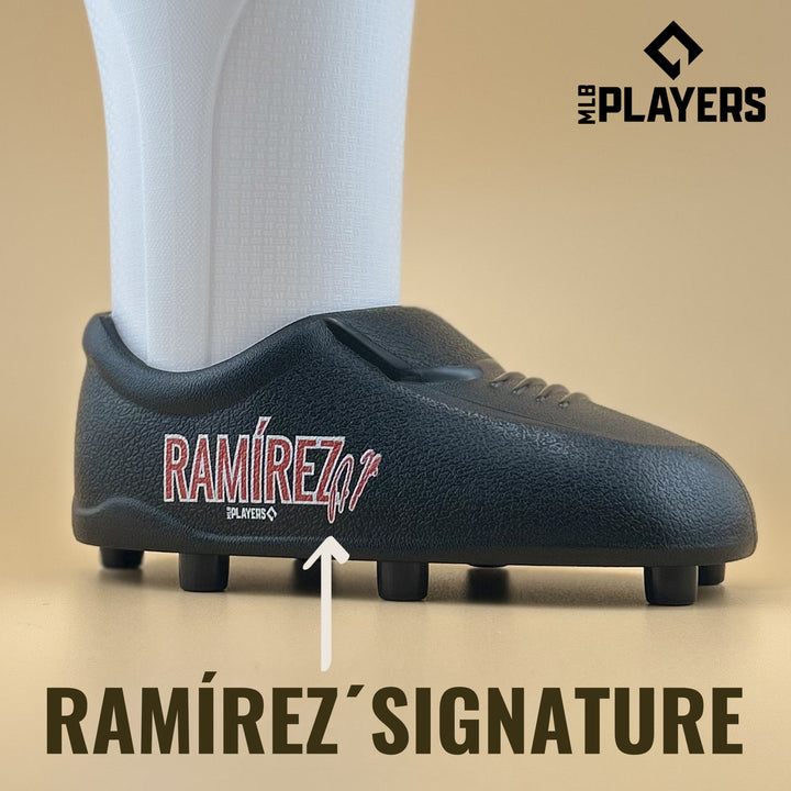 José Ramírez Cleat Cup™